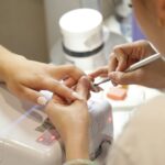 Jak rejestrować działalność nierejestrowaną kosmetyczną? Poradnik
